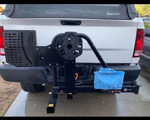 RIGd Supply MegaFit UltraSwing HitchMount Tire Carrier with SideHack
